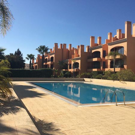 Casa De Ferias Vila Sol Golf クアルテイラ エクステリア 写真
