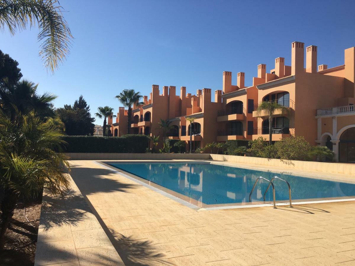 Casa De Ferias Vila Sol Golf クアルテイラ エクステリア 写真